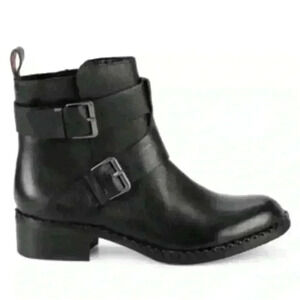 Gentle Souls Womens Black Leather Best Of Luck Buckle Boots 7.5